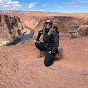 Meet your Posher, Katrina